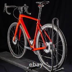 2019 Specialized Roubaix Expert Compact Road Bike Ultegra Di2 Carbon wheels 56cm