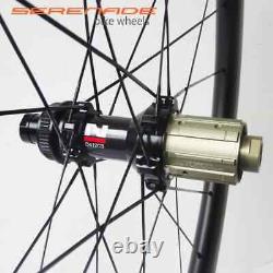 700C Carbon Road Bike Wheelset Clincher Tubeless Paintless Rims Center Lock Hub