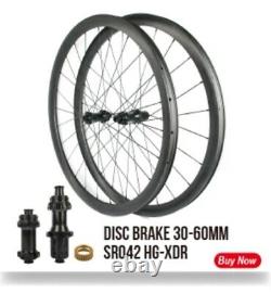700C Carbon Road Bike Wheelset Clincher Tubeless Paintless Rims Center Lock Hub