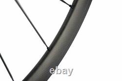 700C Clincher Carbon Wheelset With Basalt Brake Surface Carbon Road Bike Wheels