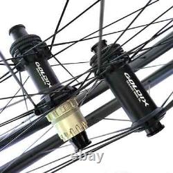 700c Gravel Road Bike Carbon Wheelset 30mm Wide Clincher Tubeless 35mm Deep