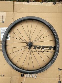 Bontrager Aeolus RSL 37V TLR Disc Road Wheel Set