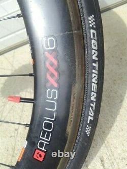 Bontrager Aeolus XXX 6 Clincher Road Wheel set