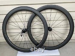 DT Swiss Carbon Clincher Road Bike Wheels (Novatec Rims). Rim Brake. 11S/Shimano