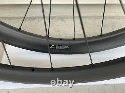 DT Swiss Carbon Clincher Road Bike Wheels (Novatec Rims). Rim Brake. 11S/Shimano