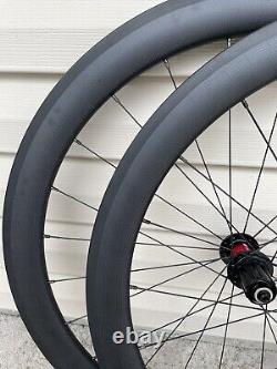 DT Swiss Carbon TUBELESS Wheelset. Rim Brake. Weight 1390g