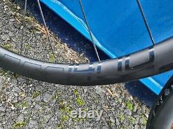 DT Swiss PRC 1400 Spline 35 Disc Road Bike Wheels