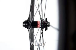 Disc Brake Carbon Bicycle Wheels Road Bike 30mm Depth Without Braking Surface