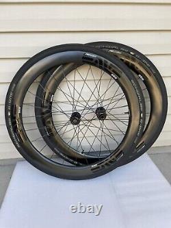 ENVE SES 4.5 AR DISC Wheelset Tubeless Clincher DT Swiss 240 Hubs. 11spd. + Tires