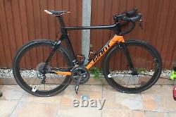 Giant Propel Advanced Pro 0 Di2 Carbon Frame Wheels Daddle Handlebar Road Bike M