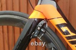 Giant Propel Advanced Pro 0 Di2 Carbon Frame Wheels Daddle Handlebar Road Bike M