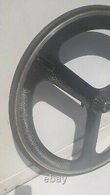 HED Tri- Spoke Carbon Road Bike Wheel. Rear