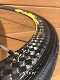 Mavic Cosmic Carbone Ultimate SSC wheelset wheel set Shimano 11 speed carbon