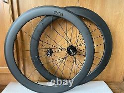 Novatec Carbon Clincher Road Bike Wheels, rim brake. 700C, 11 Speed