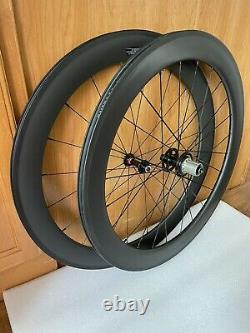 Novatec Carbon Clincher Road Bike Wheels, rim brake. 700C, 11 Speed