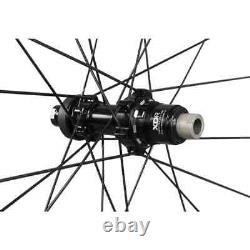 Road Bike 700C Carbon Wheels Clincher Disc Brake Wheelset with Straight Pull Hub