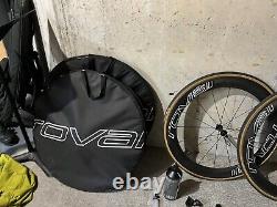 Roval CLX 64 Rim Carbon Tubeless Clincher Wheelset With R8000 11 Speed Cassette