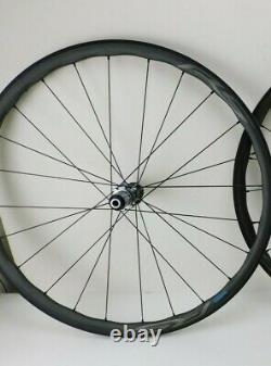 Shimano Ultegra RS770 C30 Carbon Aluminium Road Disc Wheelset 700c NEW