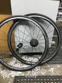 Shimano Ultegra RS-81 carbon aluminium wheels 11 speed road race bike