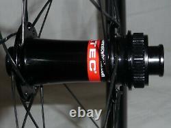 Super wide 35mm deep 650b carbon disc brake road/gravel bike wheels