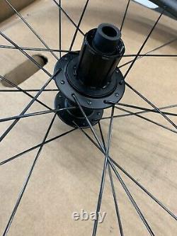 Zipp 404 Firecrest Carbon Road Bike Disc Wheelset Front / Rear Wheel