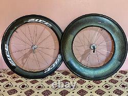 Zipp speed weaponry carbon road bike wheelset in mint condition